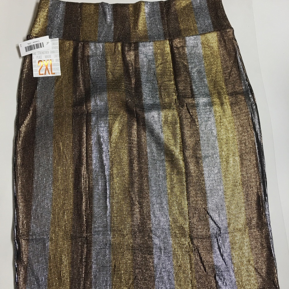 LuLaRoe Cassie